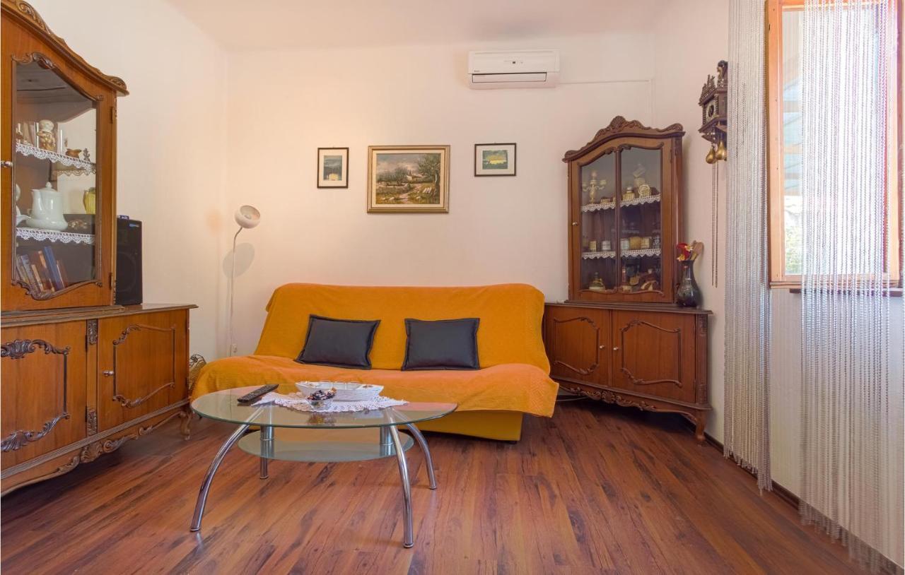 Awesome Home In Zaglav With Wifi Екстериор снимка